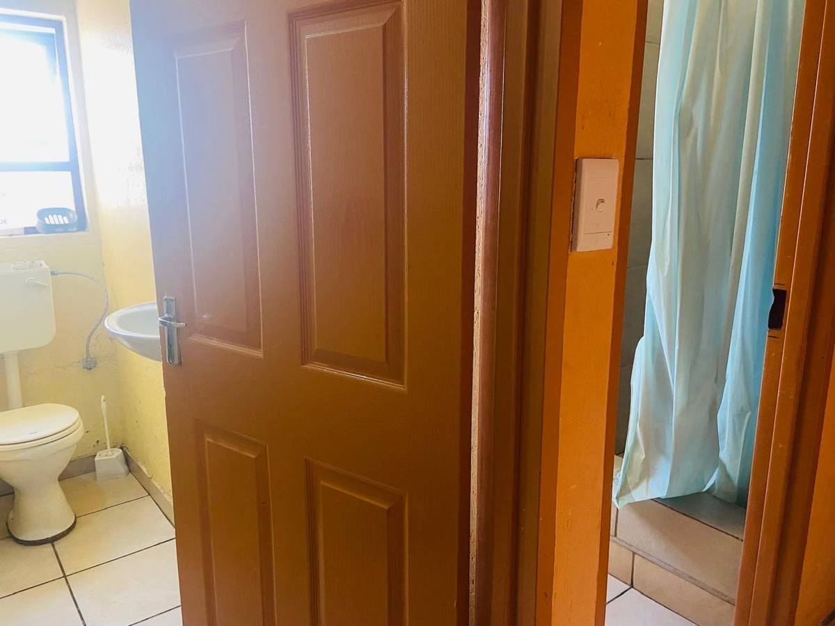 74a Percy Fitzpatrick Drive — photo 7