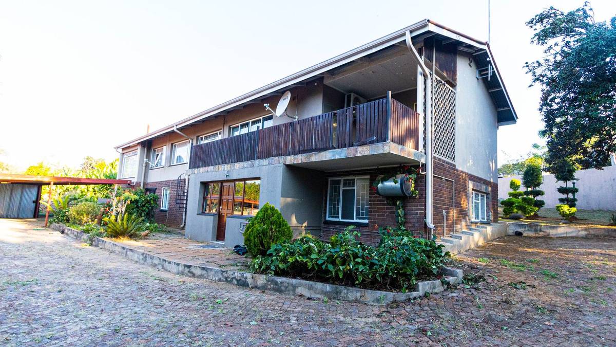9 Sarel Cilliers Street — photo 2